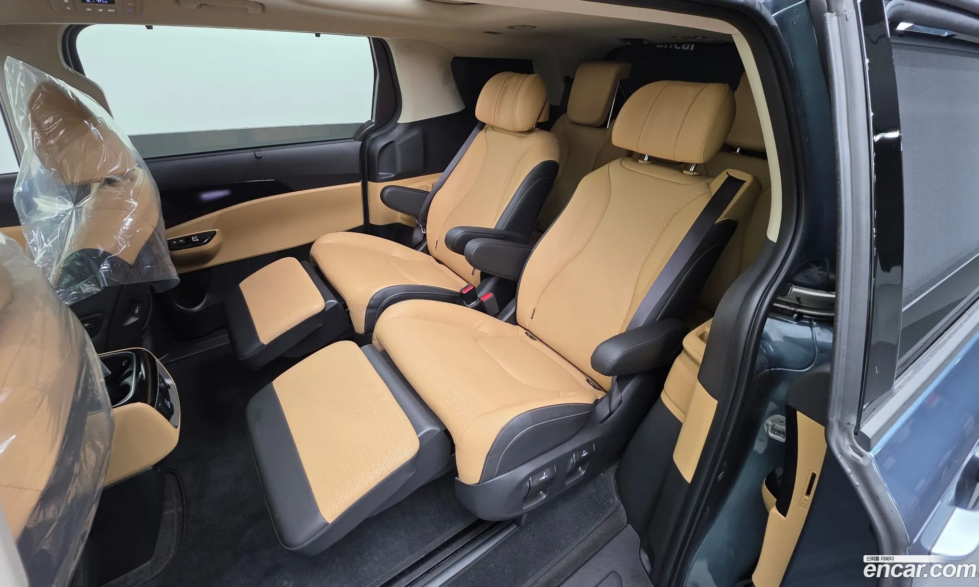 Kia Carnival 2022 KNANE81BBNS174312 — 16