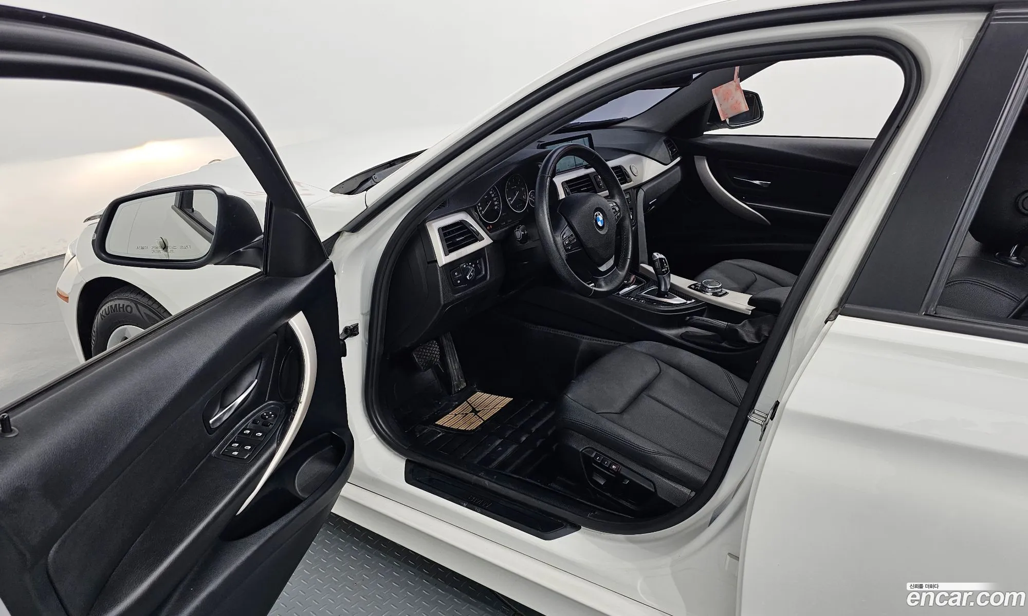 BMW 3 Series 2015 WBA3E1109FF948015 — 18