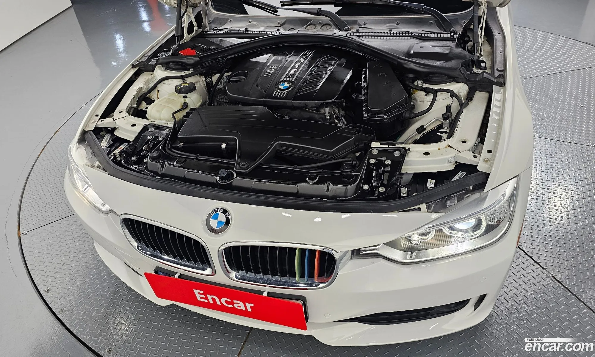BMW 3 Series 2015 WBA3E1109FF948015 — 12