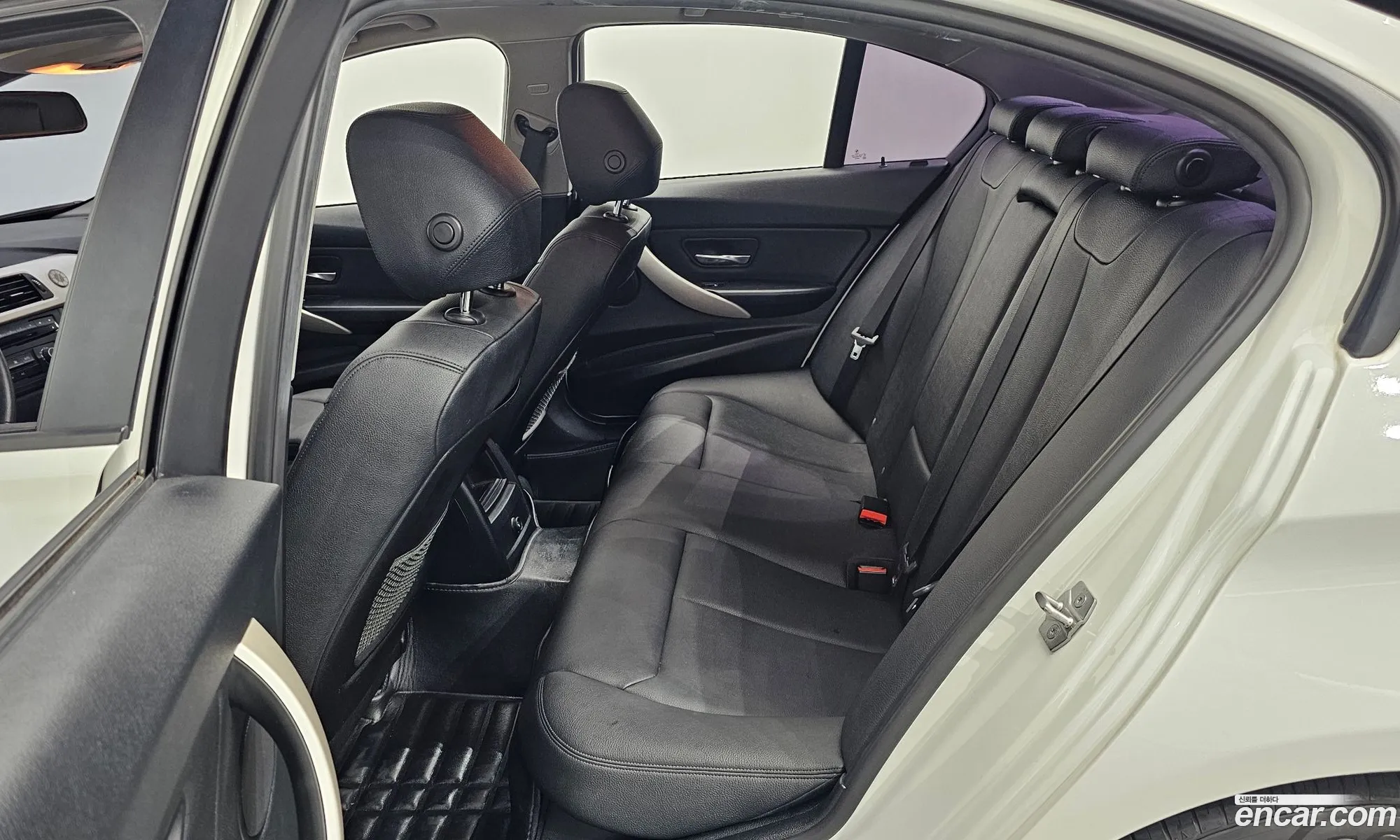 BMW 3 Series 2015 WBA3E1109FF948015 — 5