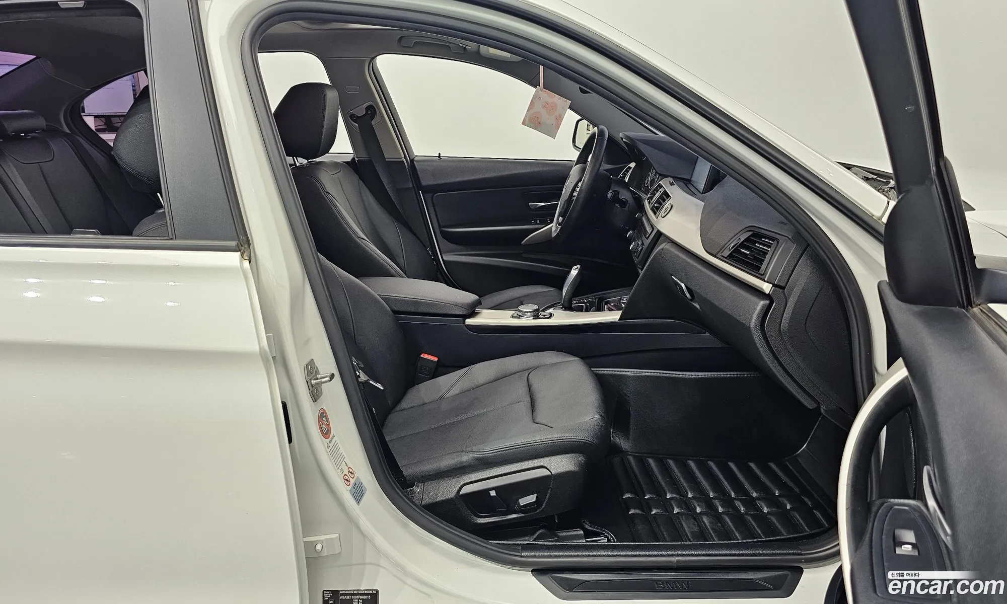 BMW 3 Series 2015 WBA3E1109FF948015 — 4
