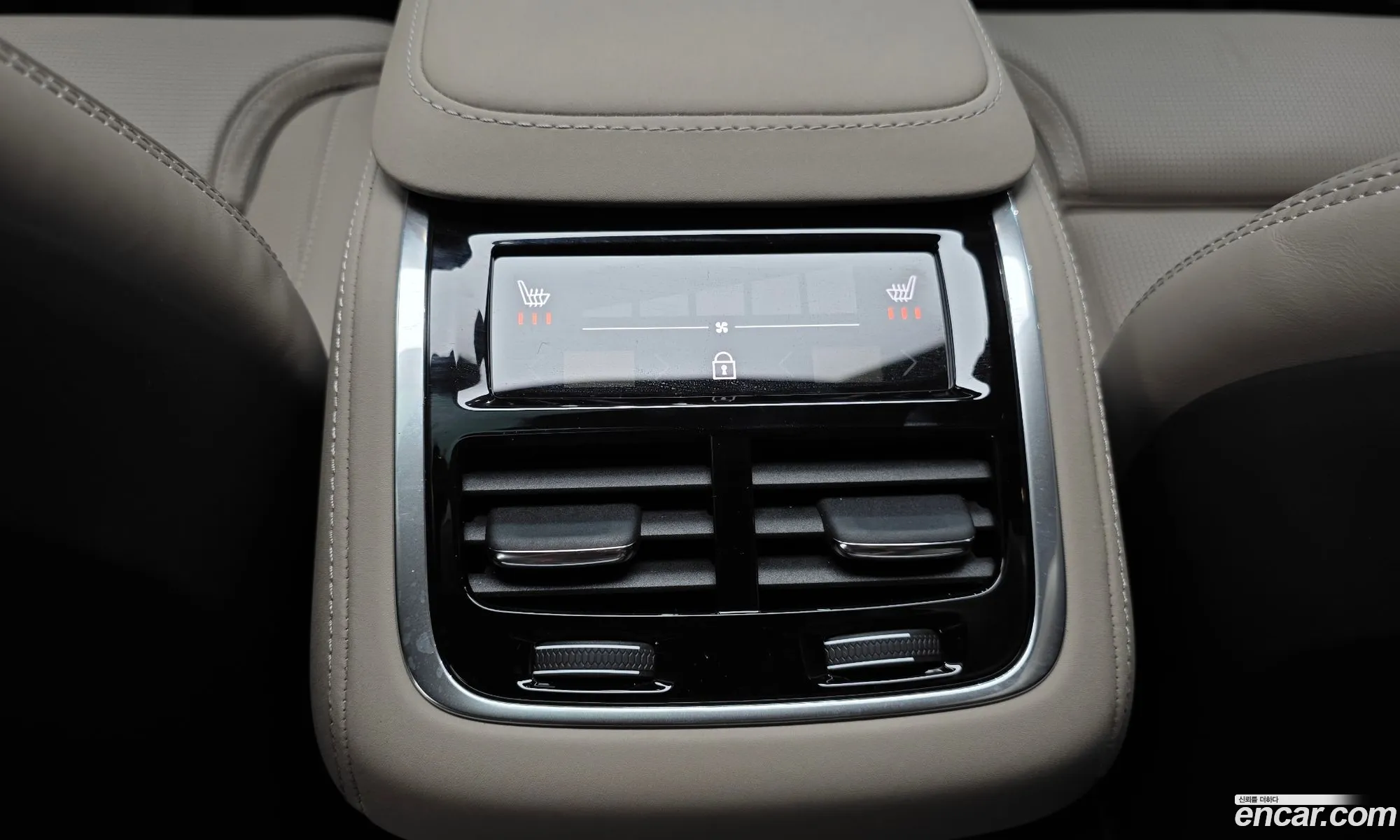 Volvo XC90 2025 YV1LF0623T1451159 — 29
