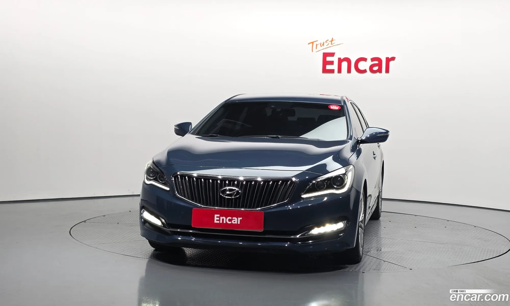 Hyundai Aslan 2015 — 28