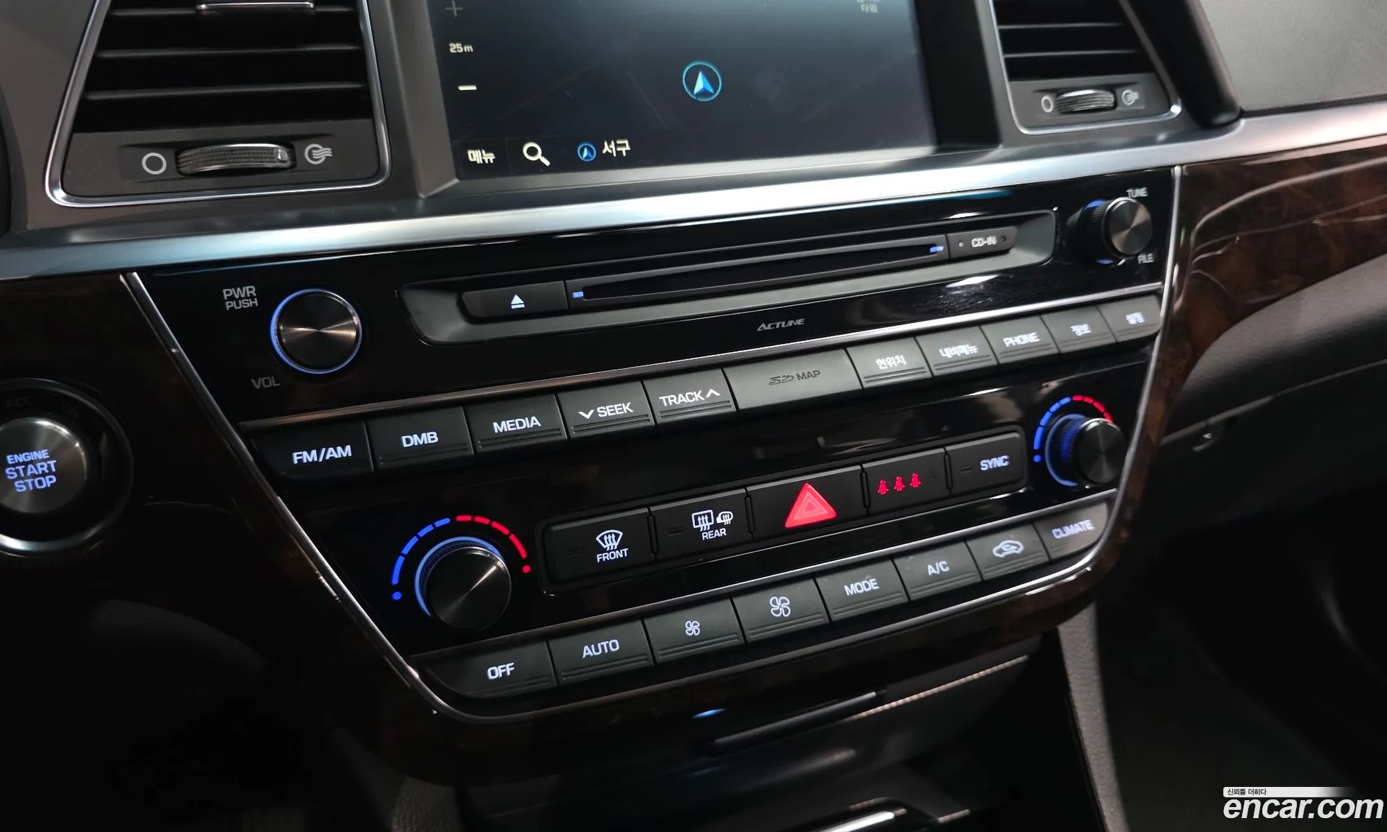 Hyundai Aslan 2015 — 16