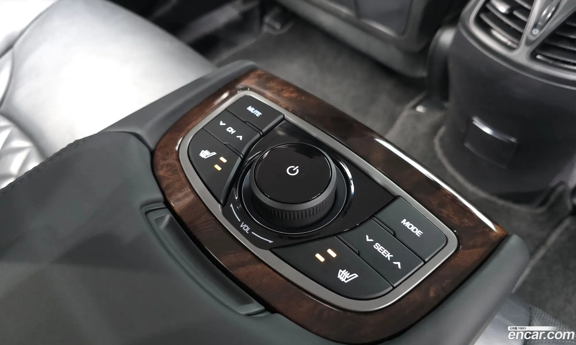 Hyundai Aslan 2015 — 9