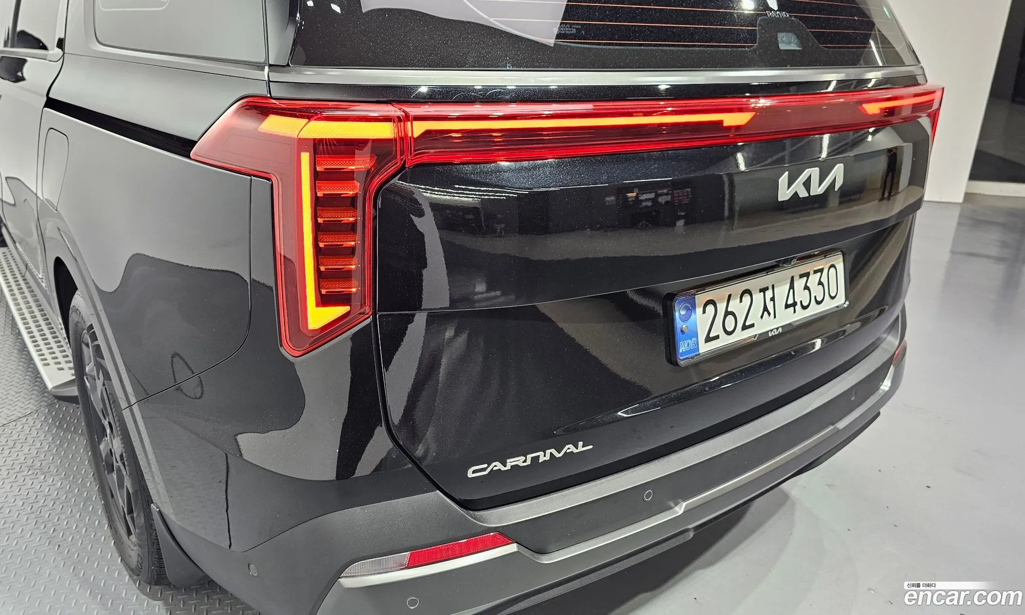Kia Carnival 2024 — 12