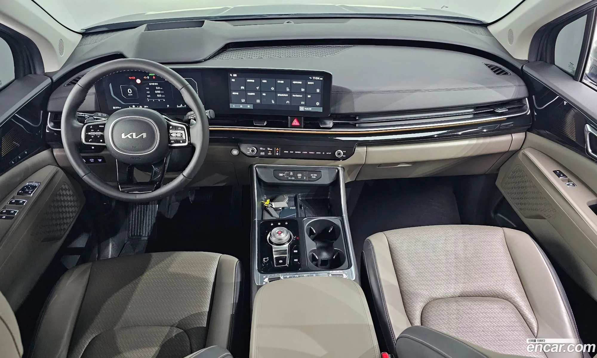 Kia Carnival 2024 — 9