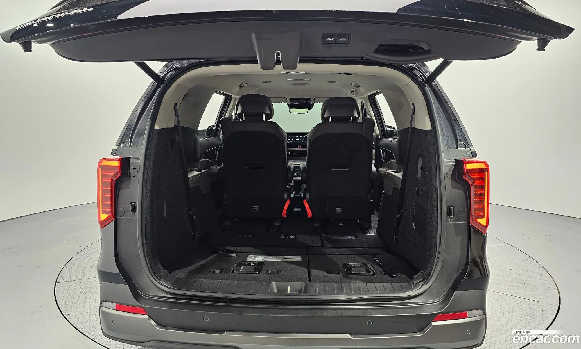 Kia Carnival 2024 — 6