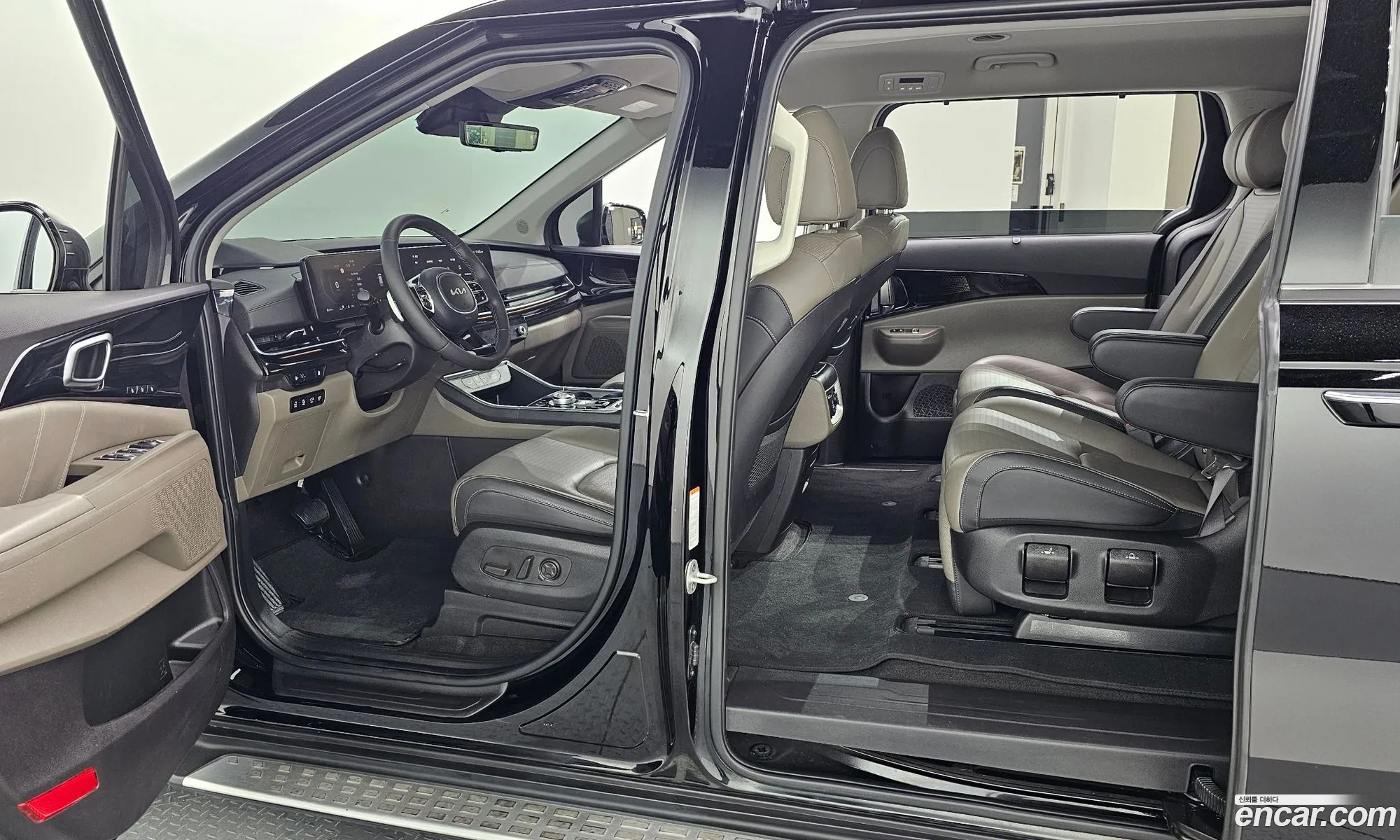 Kia Carnival 2024 — 31
