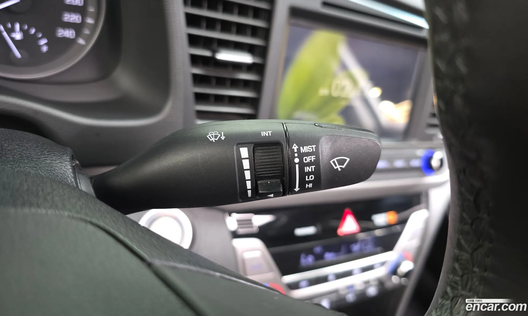 Hyundai Elantra AD 2015 KMHD841DBGU026220 — 9