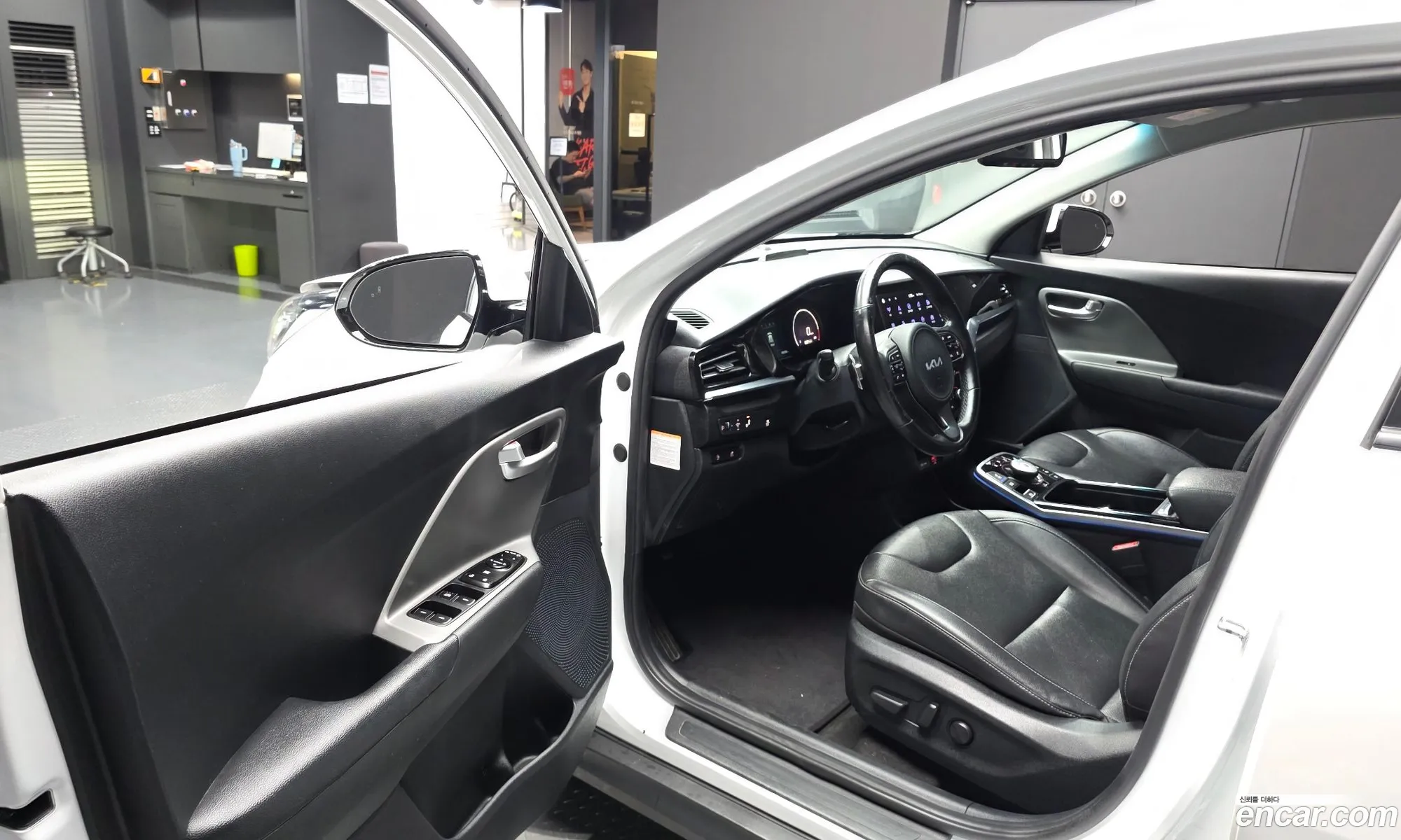 Kia Niro Plus 2022 — 6