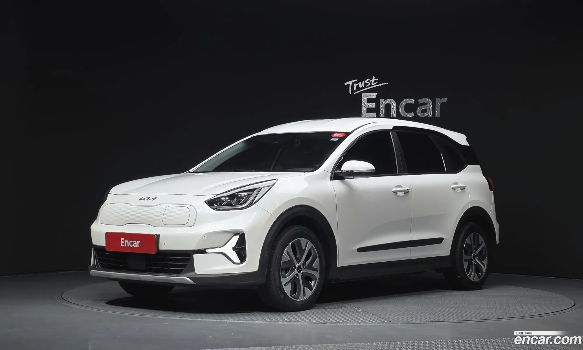 Kia Niro Plus 2022 — 10