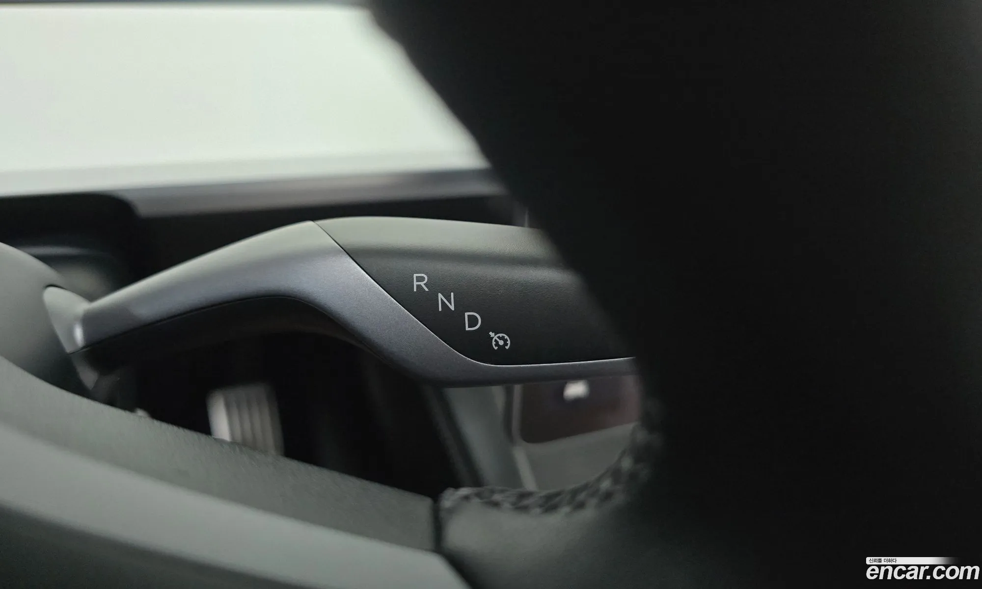 Tesla Model Y 2023 LRWYGCFS7RC176917 — 16