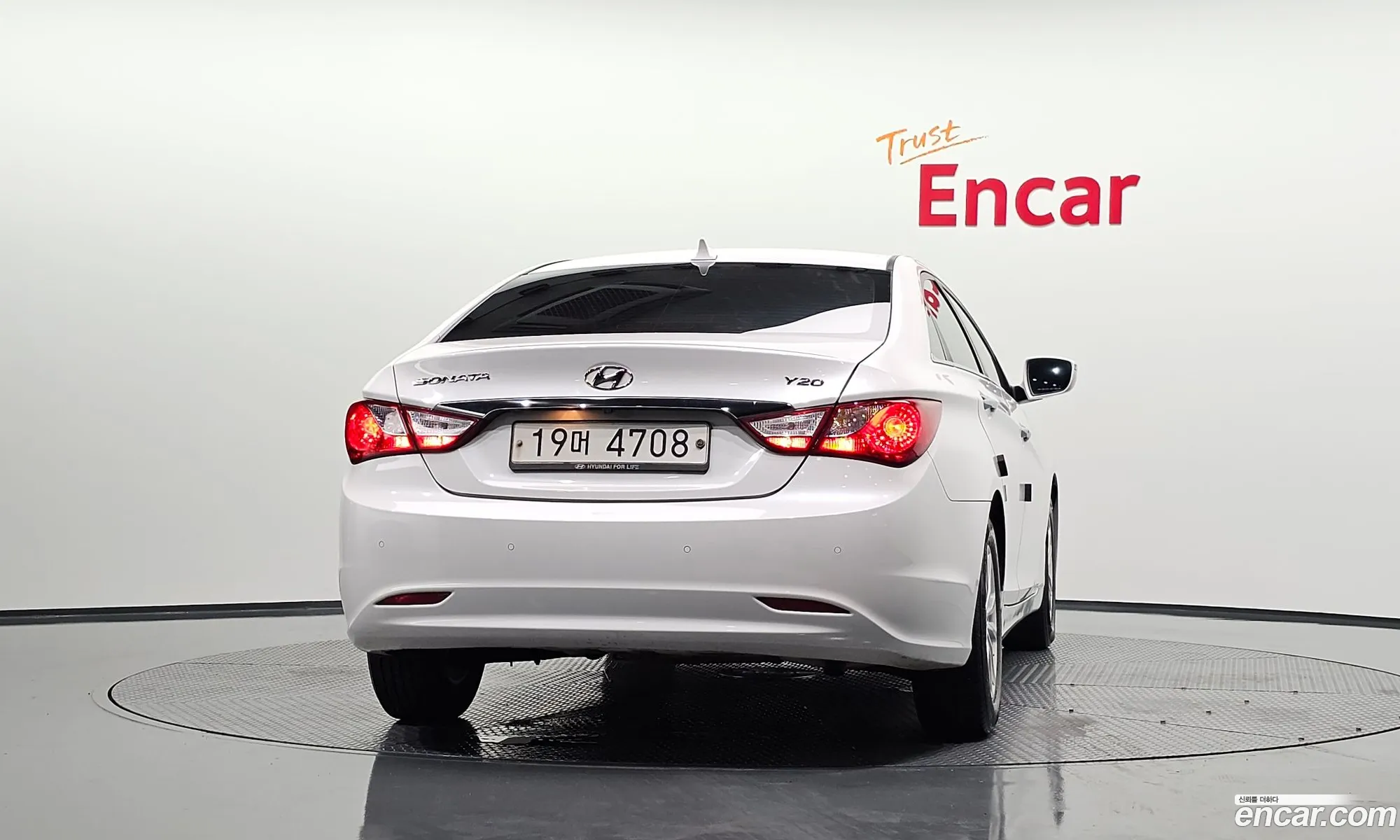 Hyundai YF Sonata 2011 — 3