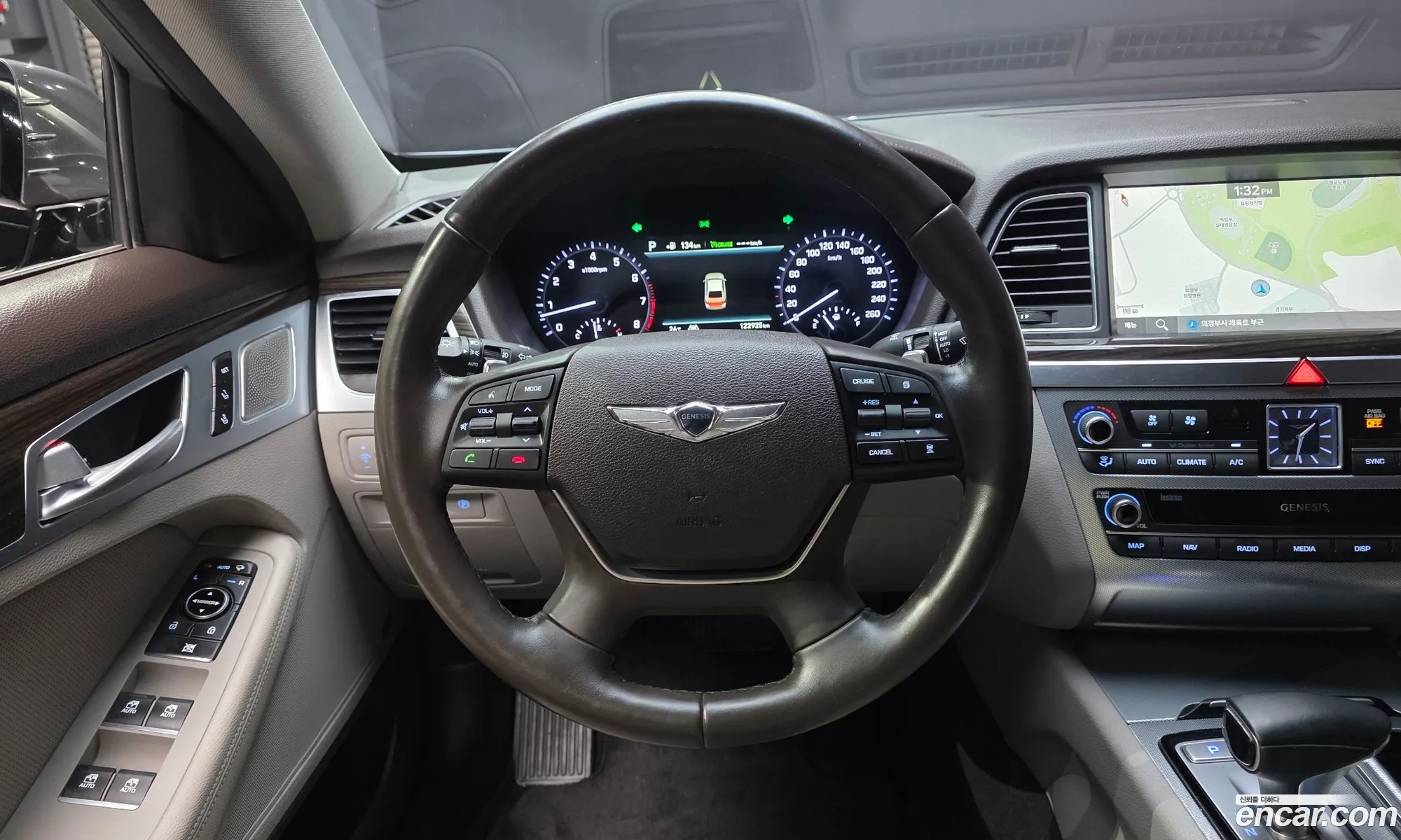Genesis G80 2019 KMHGN41DDLU340123 — 29