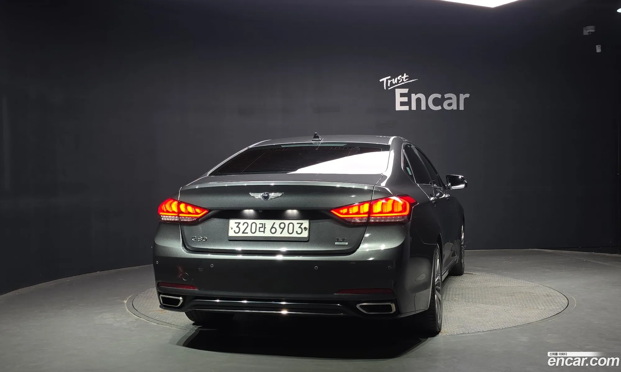 Genesis G80 2019 KMHGN41DDLU340123 — 3