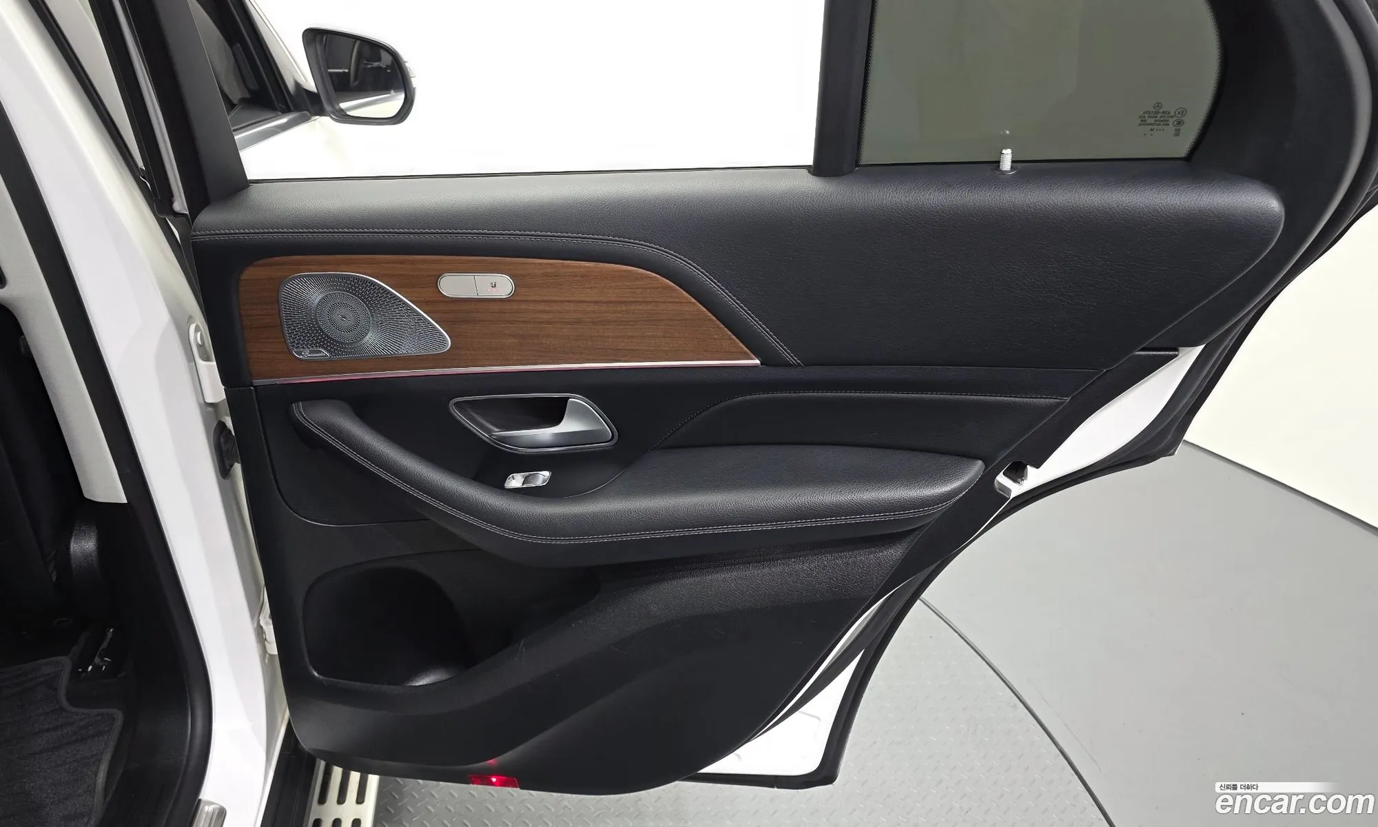 Mercedes-Benz GLE-Class W167 2019 — 24