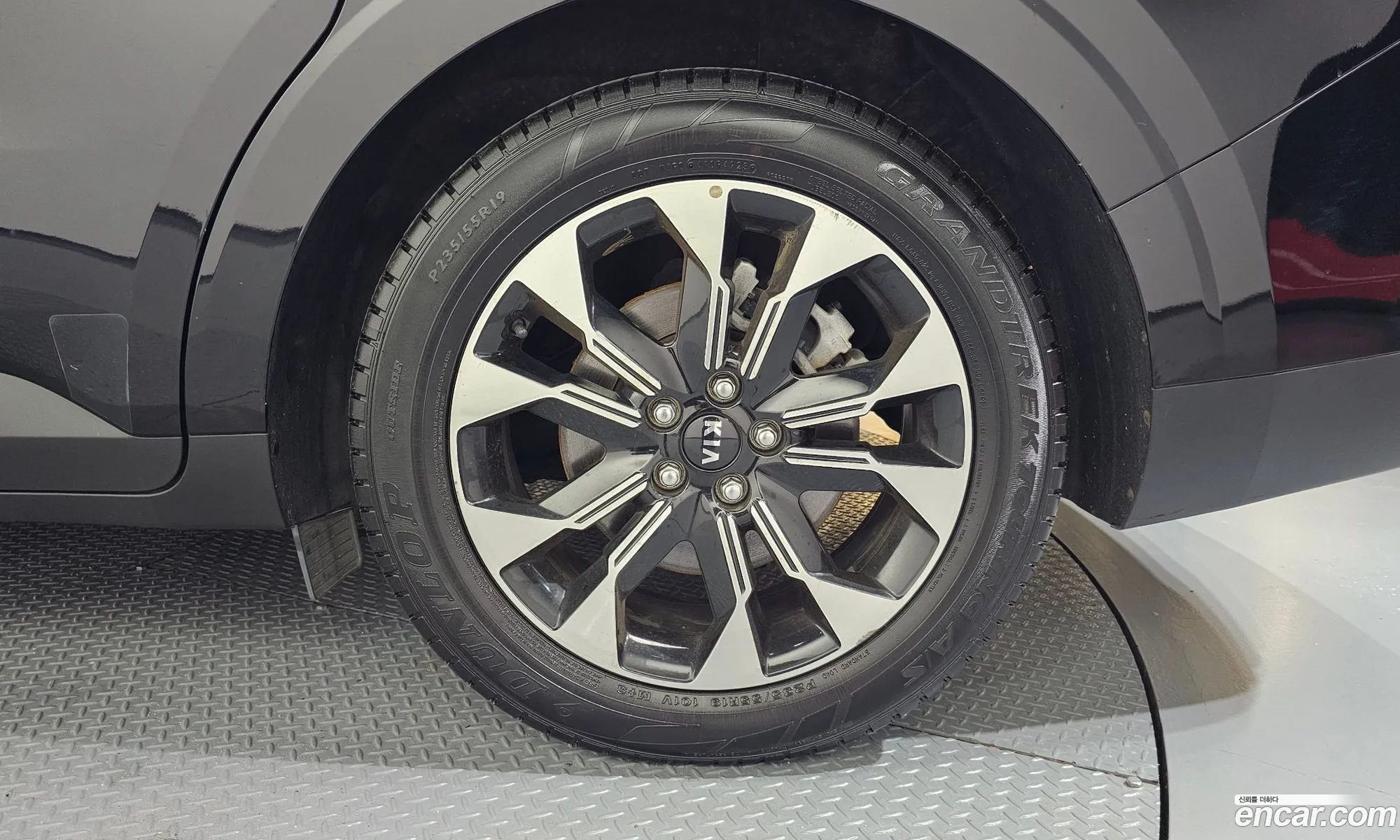 Kia Carnival 2021 KNANE81BBMS038053 — 18