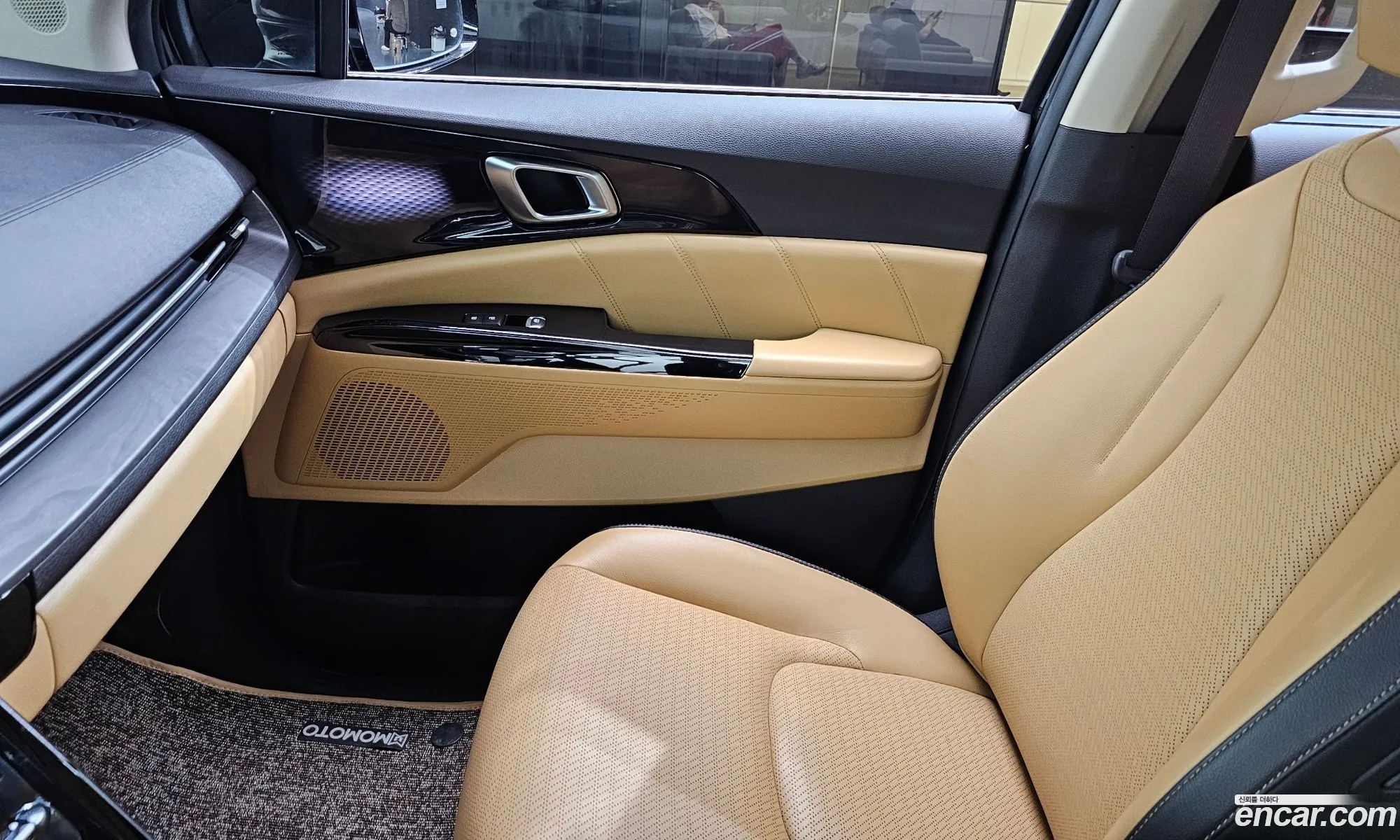 Kia Carnival 2021 KNANE81BBMS038053 — 12