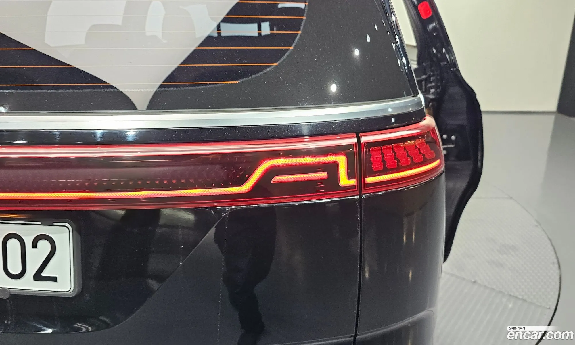 Kia Carnival 2021 KNANE81BBMS038053 — 8