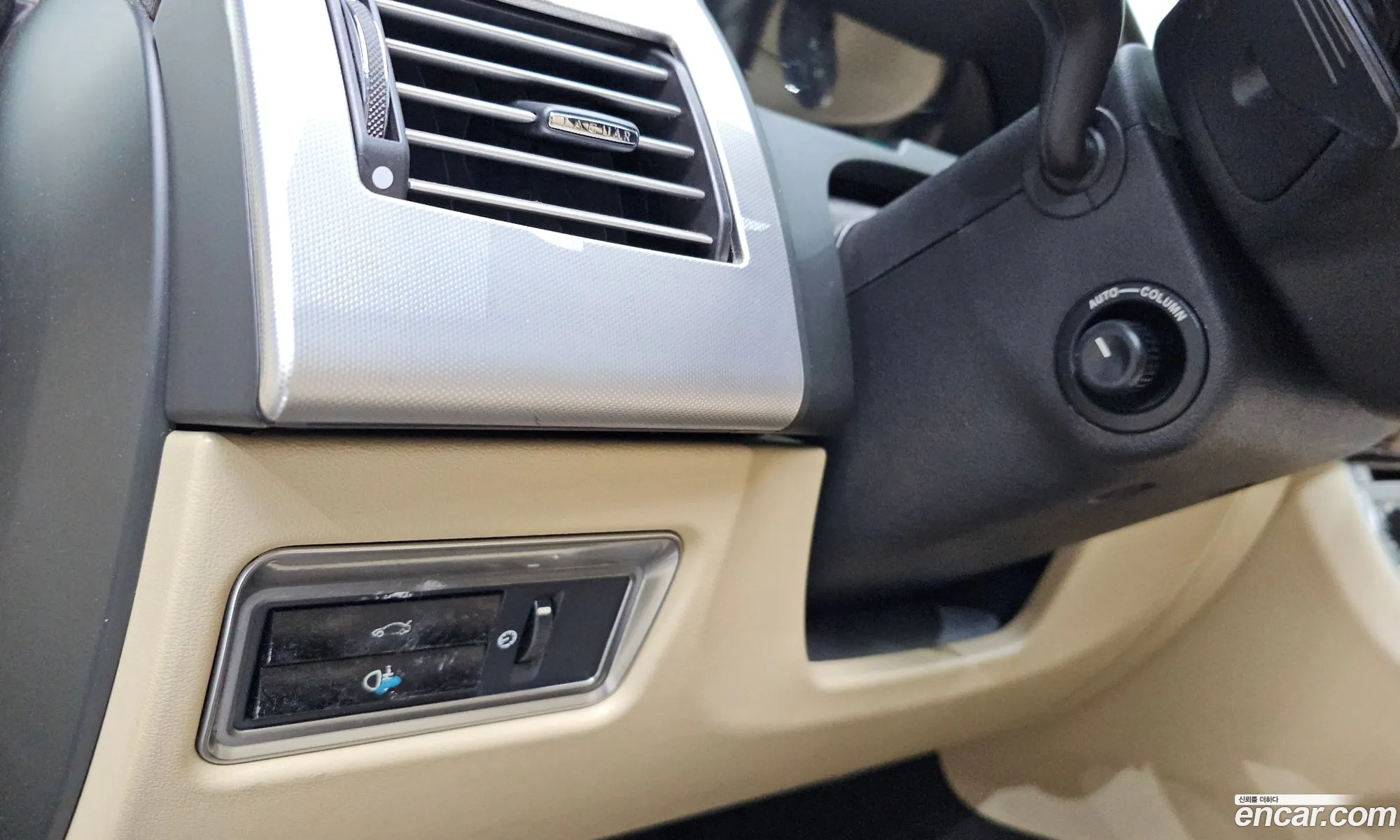 Jaguar XF 2012 — 3