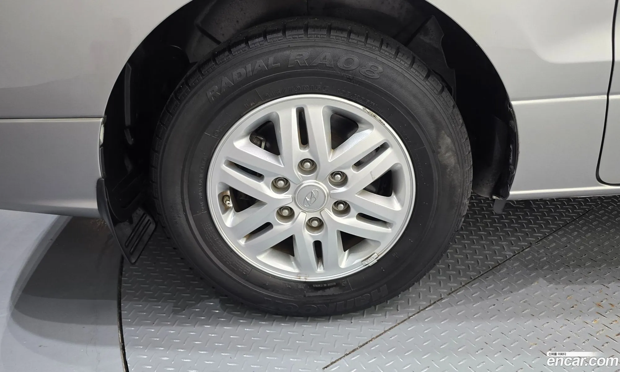 Hyundai Grand Starex 2016 — 16