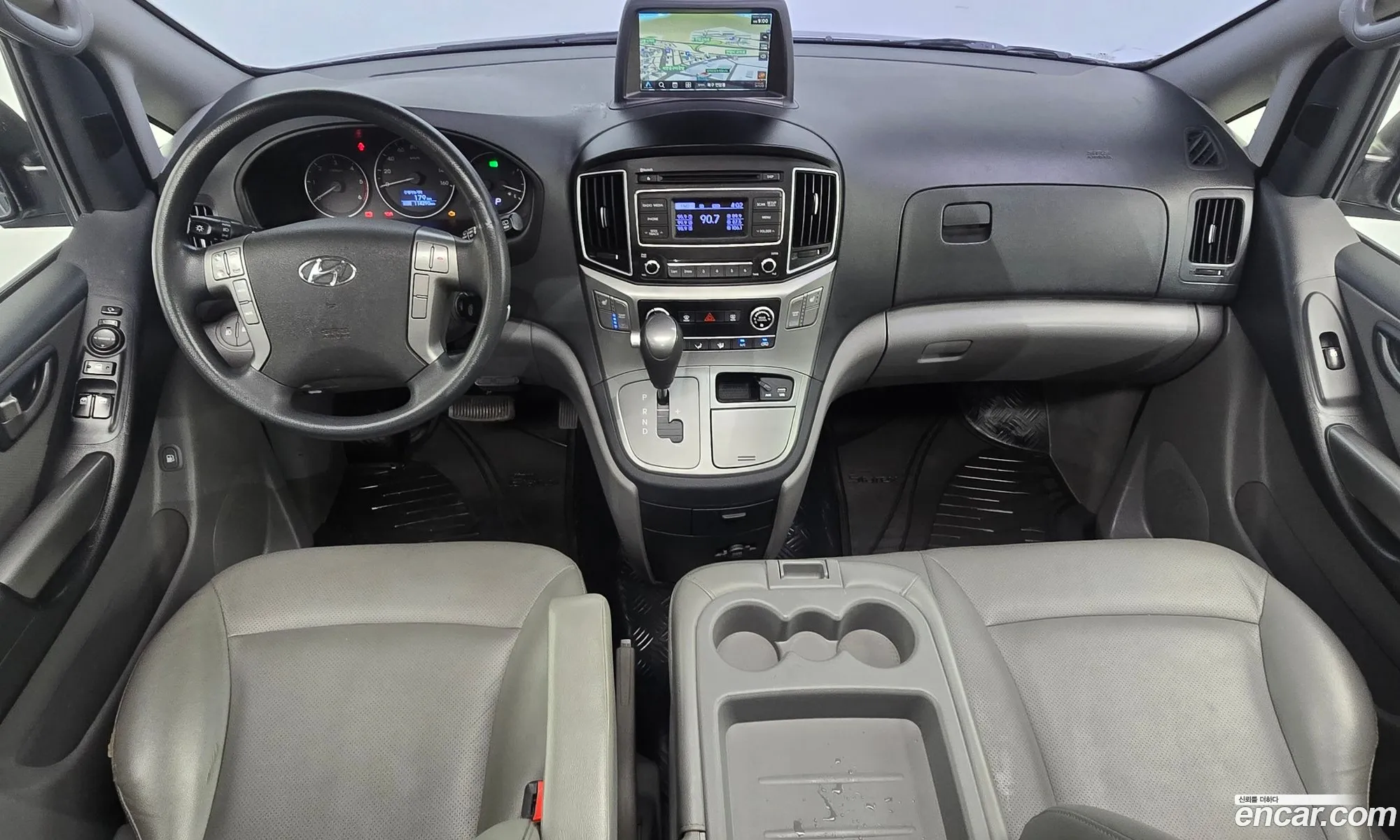 Hyundai Grand Starex 2016 — 3