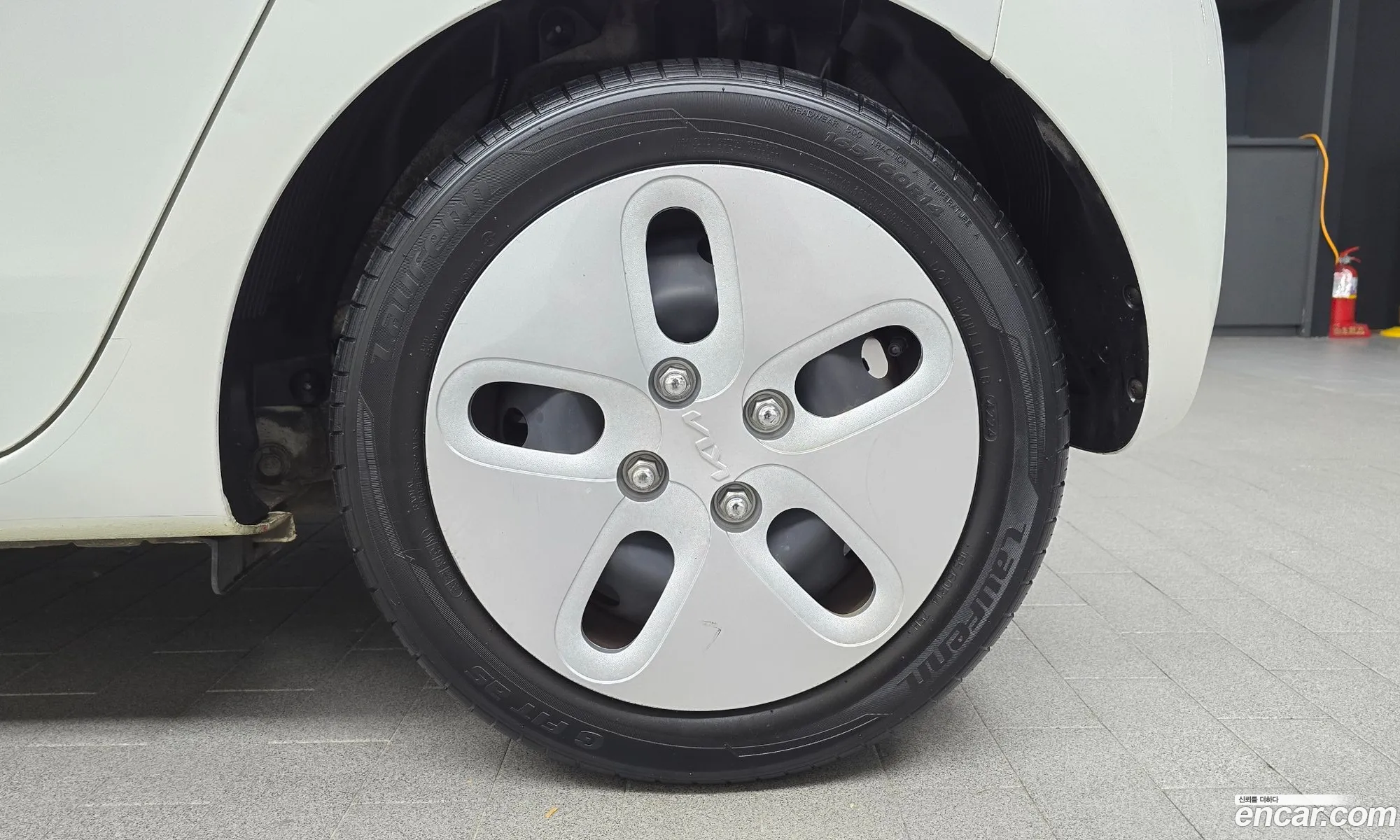 Kia Ray 2022 KNACF911BNT296307 — 18