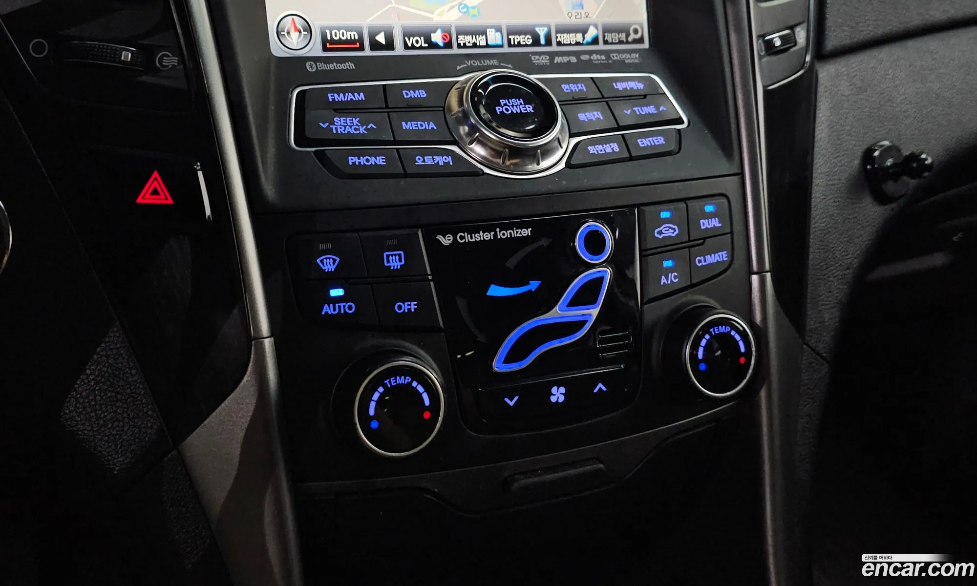 Hyundai YF Sonata 2012 KMHEC41ABCA427503 — 14