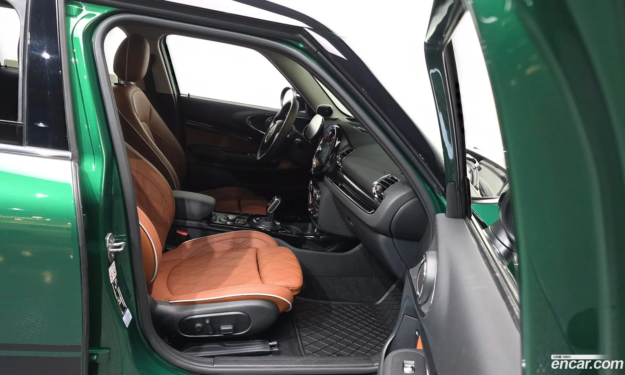 Mini Cooper S Clubman 2023 — 17
