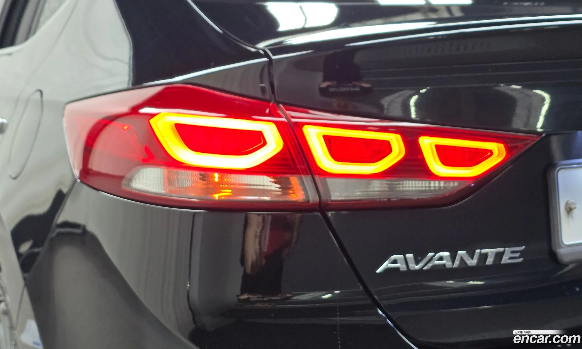 Hyundai Elantra AD 2015 — 28