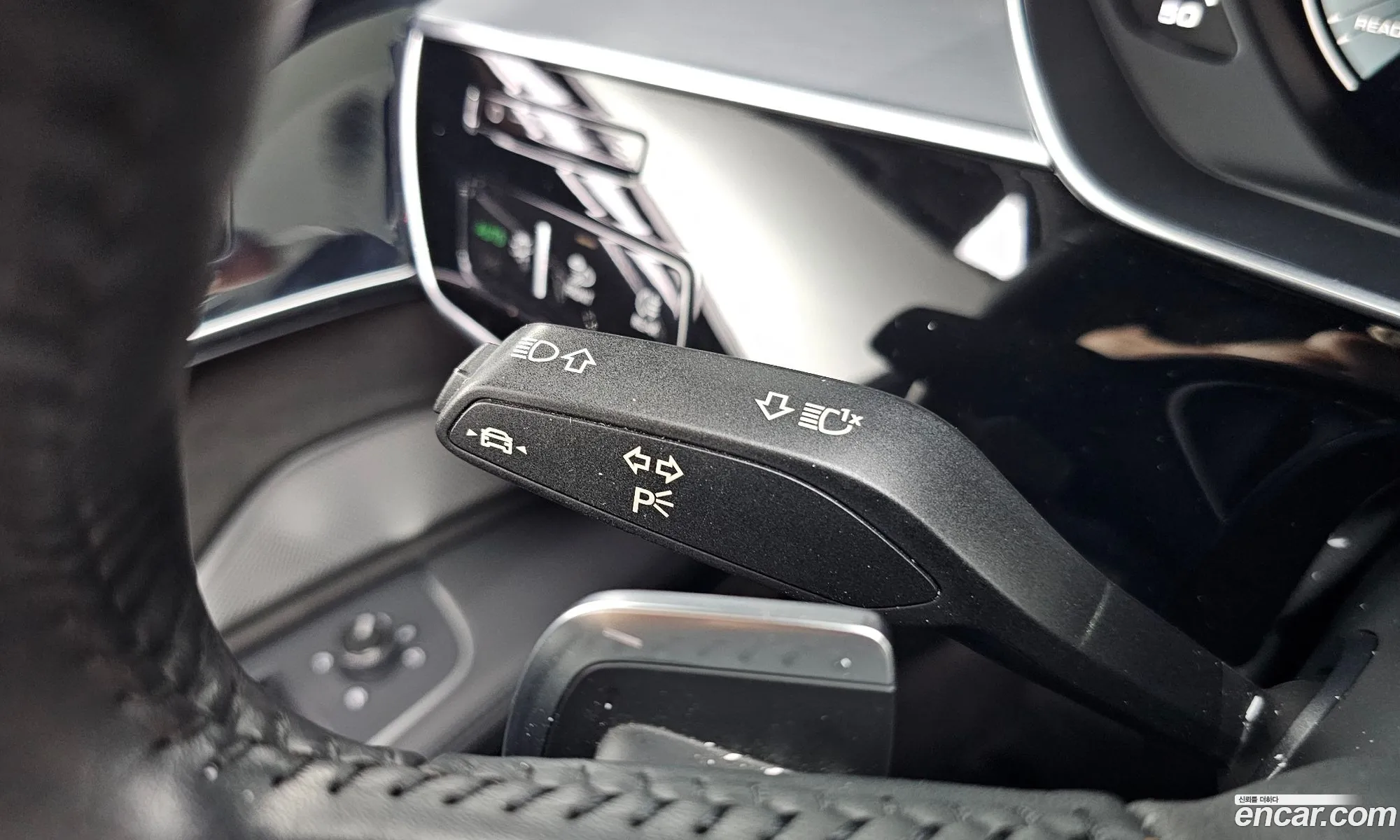 Audi A8 2021 WAUZZZF84MN001768 — 22