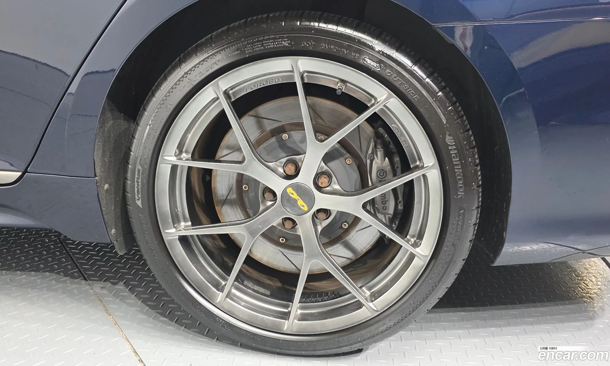 Genesis G80 2019 KMHGR41BDKU315727 — 31