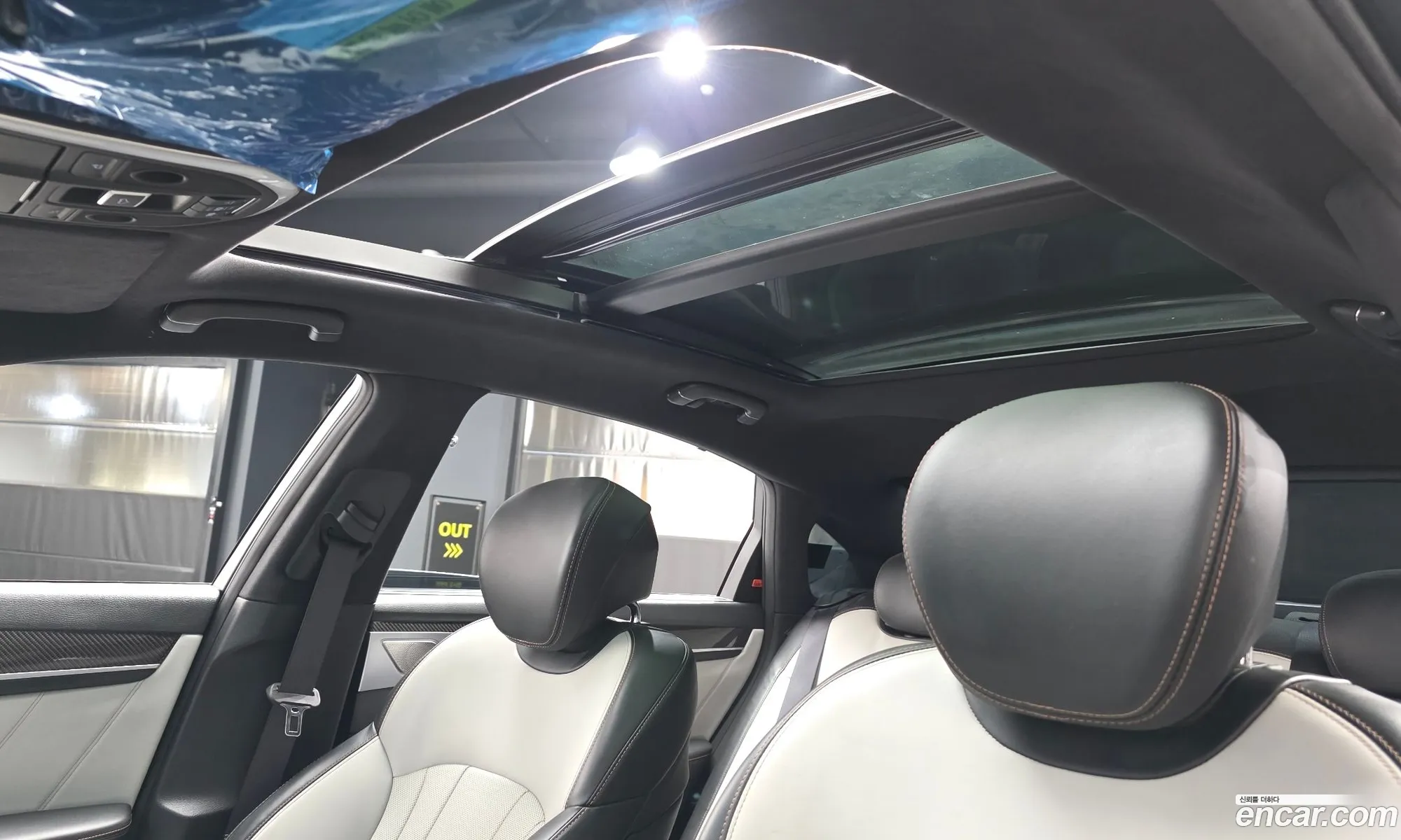 Genesis G80 2019 KMHGR41BDKU315727 — 2