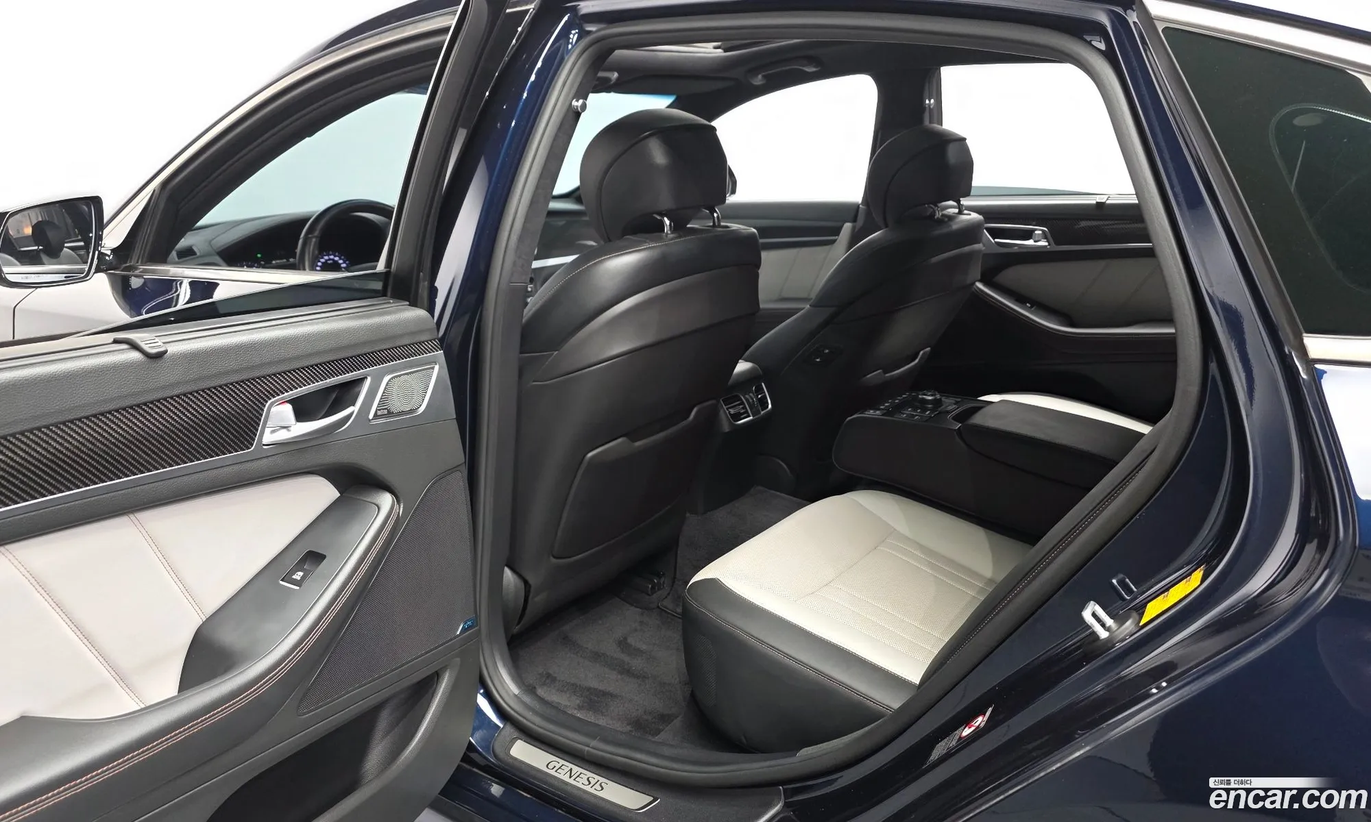 Genesis G80 2019 KMHGR41BDKU315727 — 13