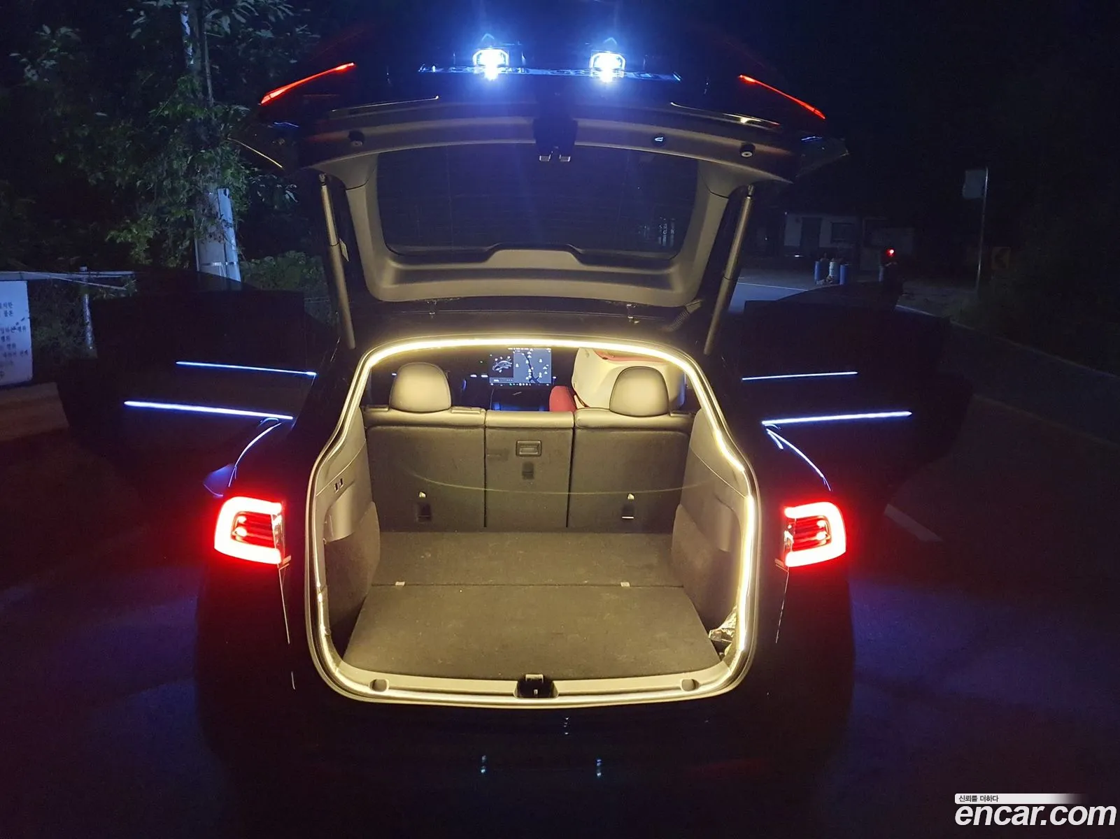 Tesla Model Y 2022 — 4