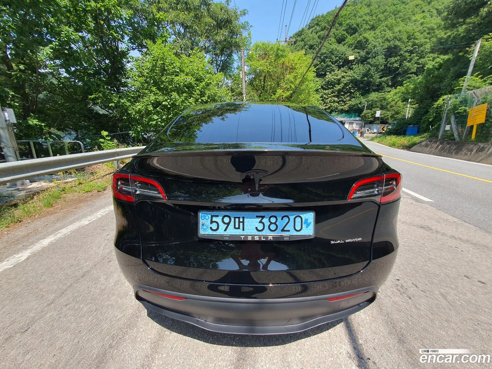 Tesla Model Y 2022 — 2