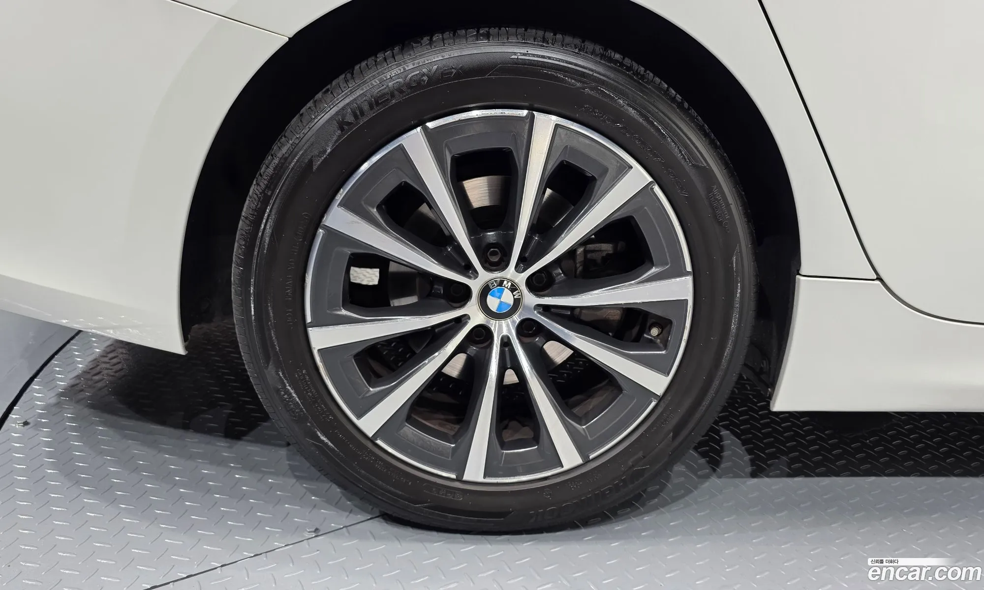 BMW 3 Series 2020 — 18
