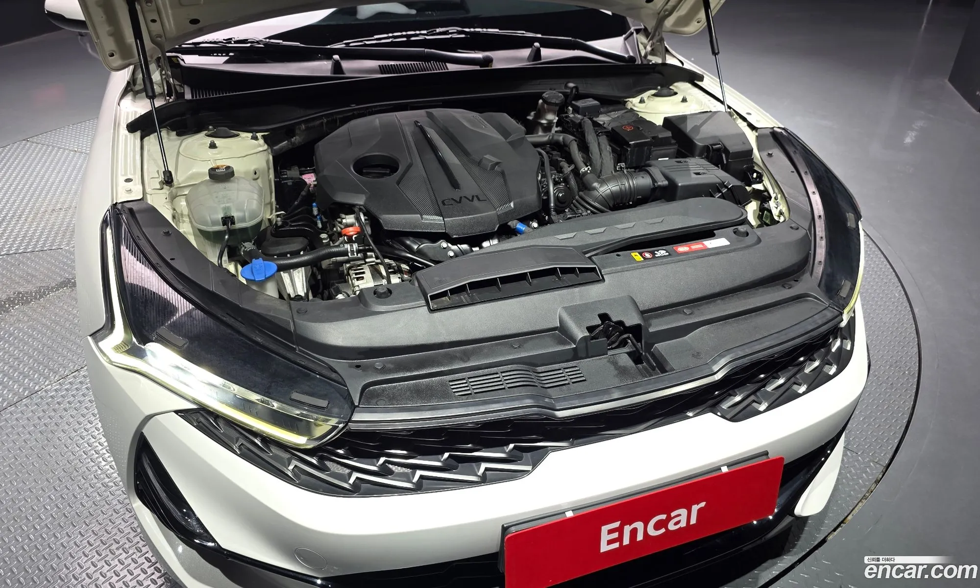 Kia K5 2020 KNAG241ABLA050861 — 4