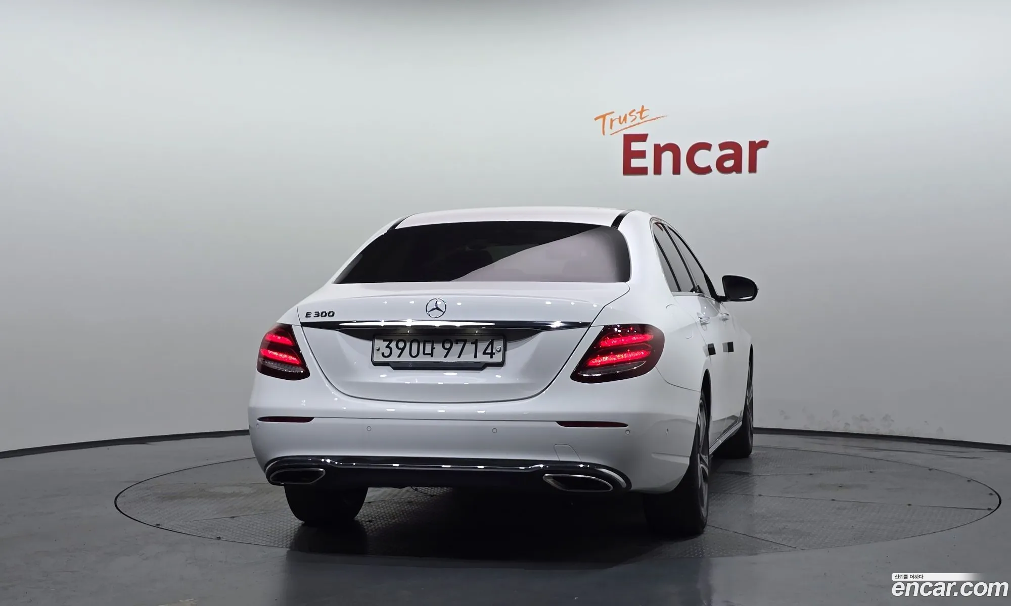 Mercedes-Benz E-Class W213 2017 — 4