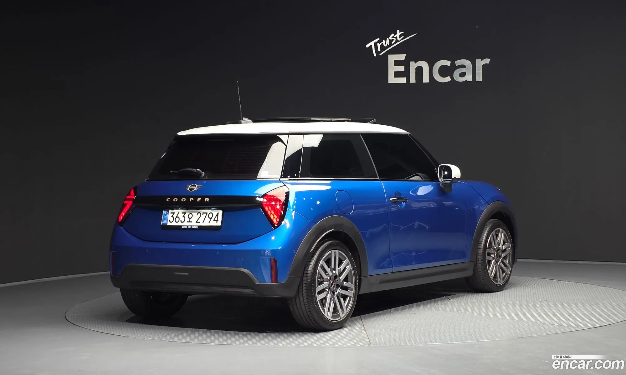 Mini Cooper C 2025 WMW81GD04S2W70299 — 7