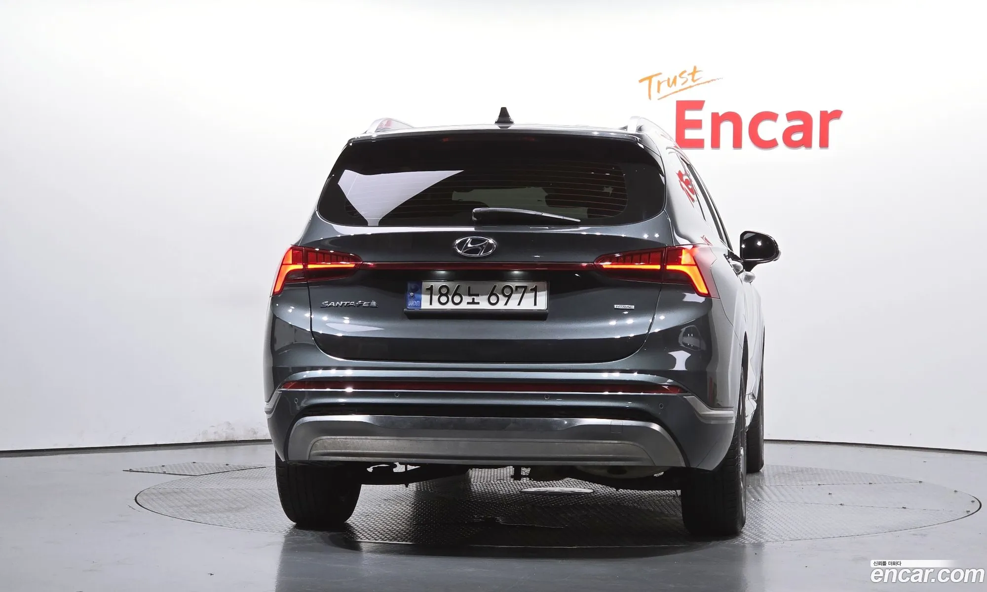 Hyundai Santa Fe 2023 KMHS5811DPU074252 — 2