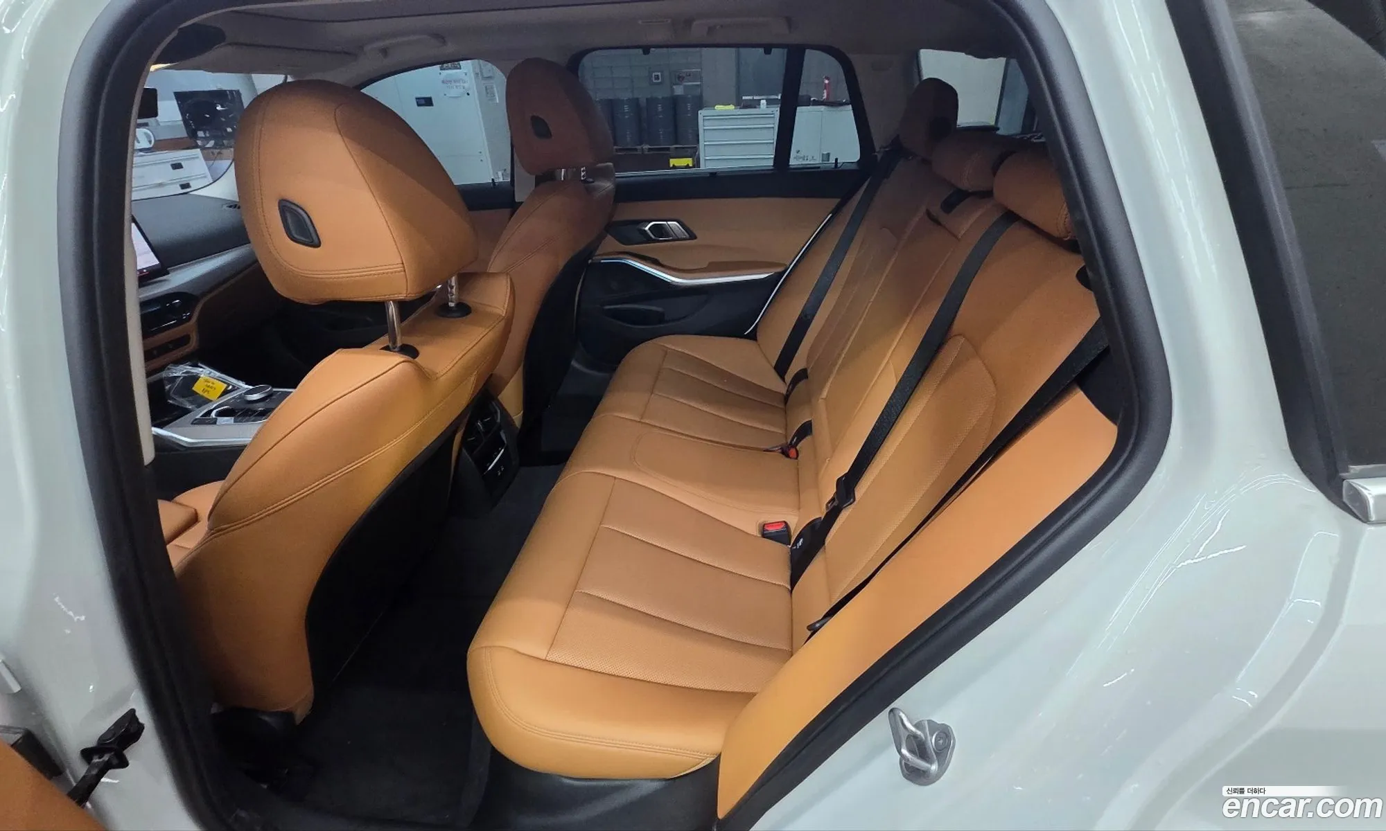 BMW 3 Series 2025 — 9