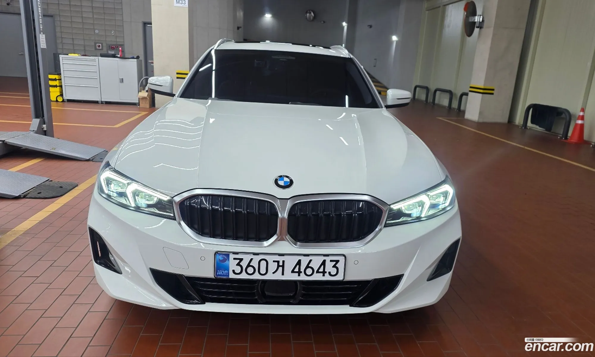BMW 3 Series 2025 — 10