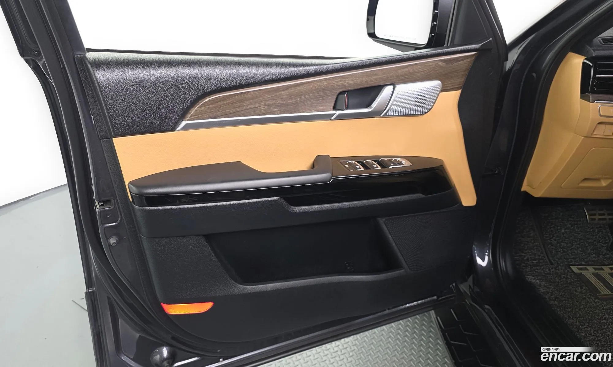 Kia Mohave the Master 2021 — 5