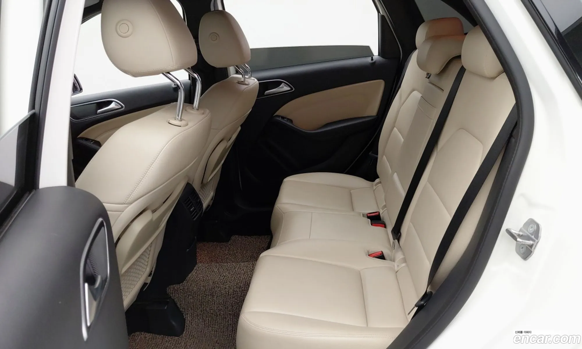 Mercedes-Benz B-Class W246 2018 — 11
