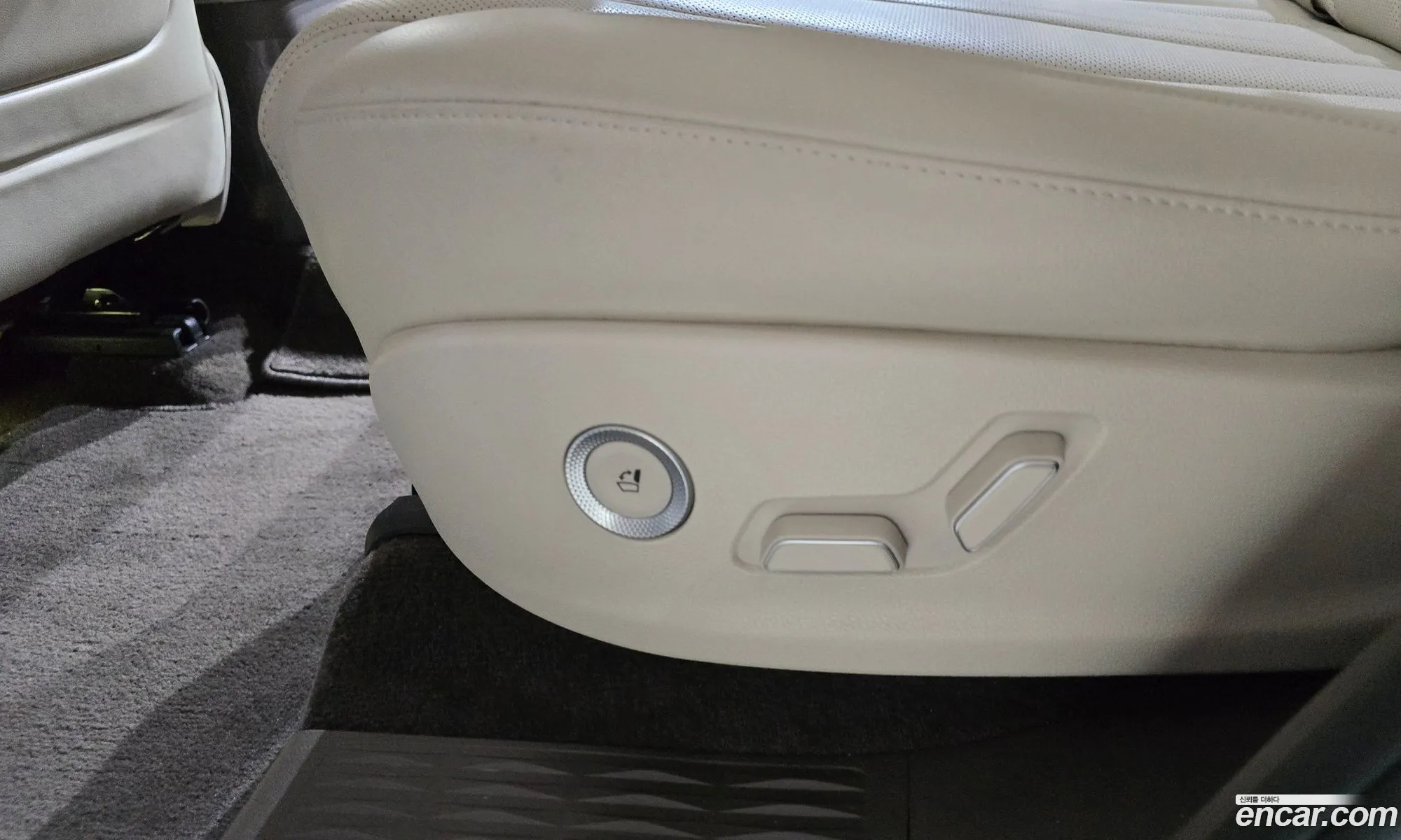 Genesis GV80 2022 KMTHA81BDPU135229 — 3