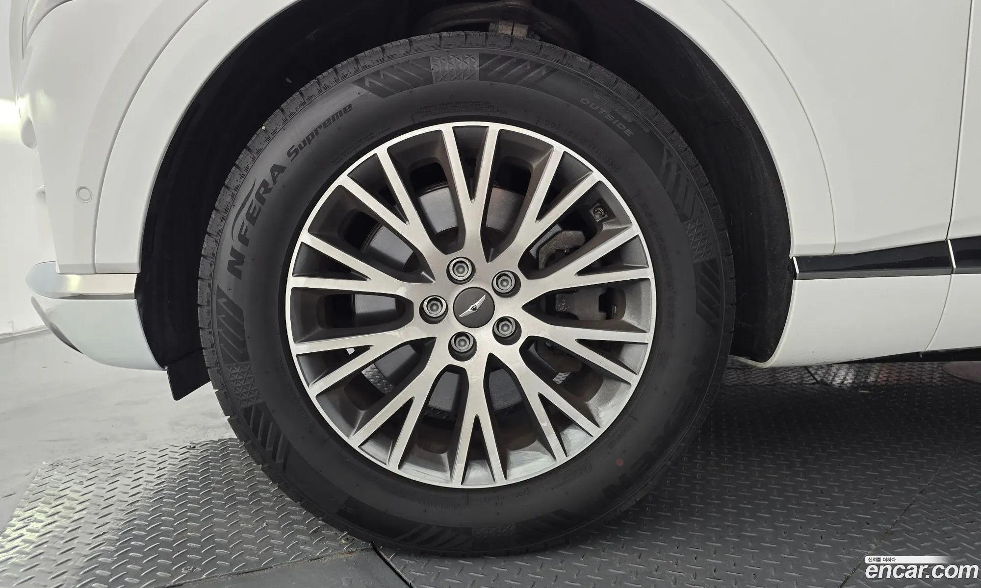 Genesis GV80 2022 KMTHA81BDPU135229 — 11