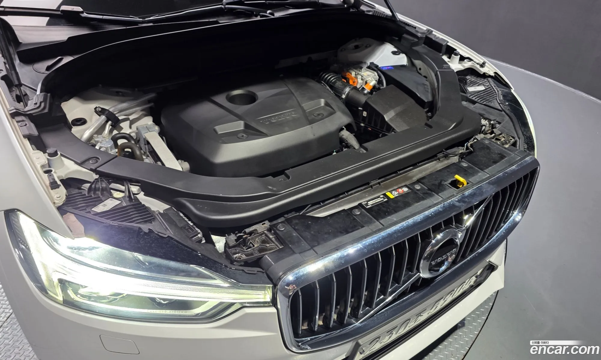 Volvo XC60 2020 — 20