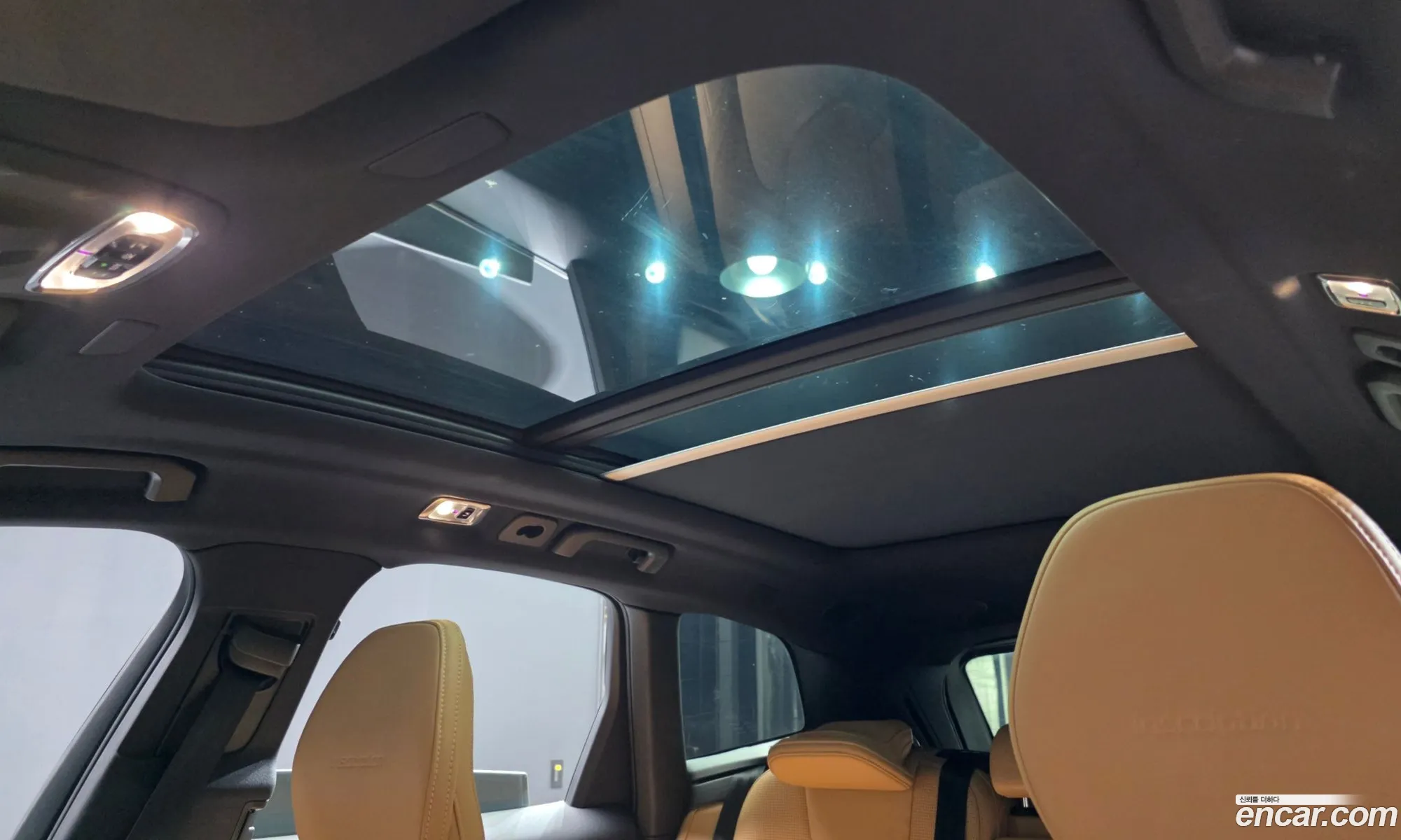 Volvo XC60 2020 — 17